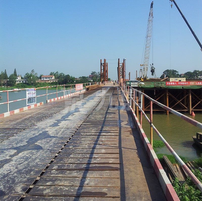 撸撸电影在线观看