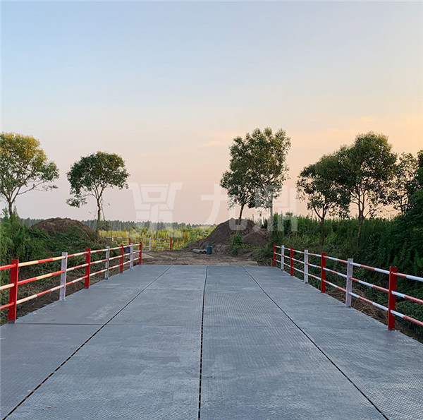 上承式6米寬撸撸射下载安装